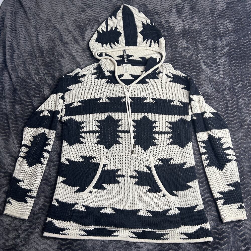 Forever 21 Hoodie Women’s Medium Heavyweight Knit Aztec Tribal Pattern Pullover